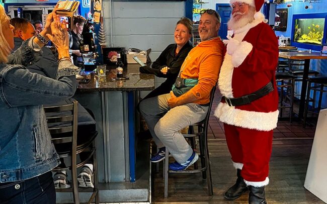 JT'S Seafood Shack Dinner With Santa