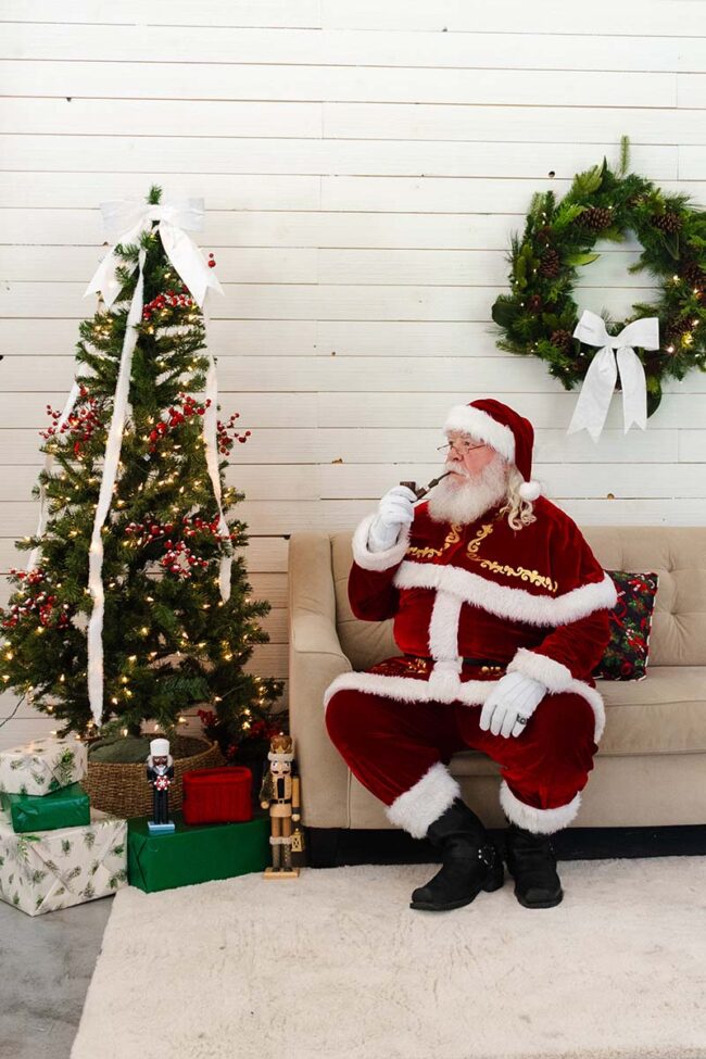 Santa contemplating Christmas!